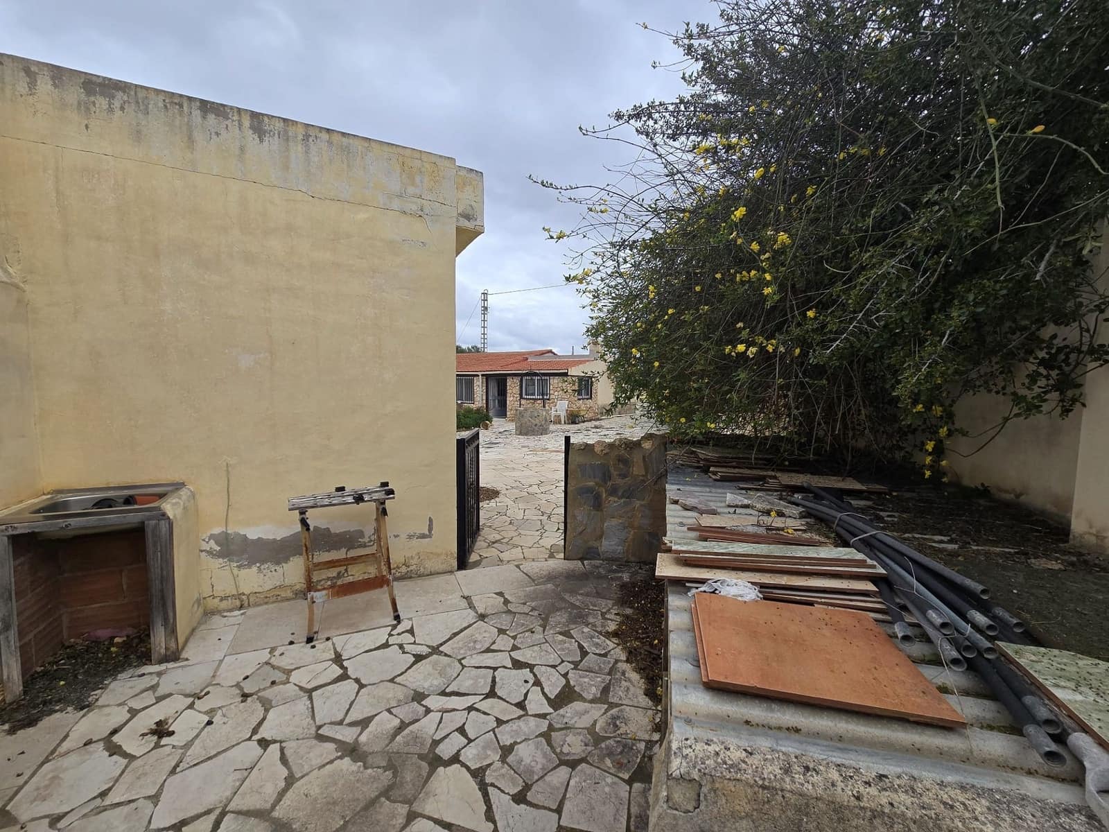 2 sovrum Villa till salu i La Romana med pool garage - 125 000 € (Ref: 9709196)