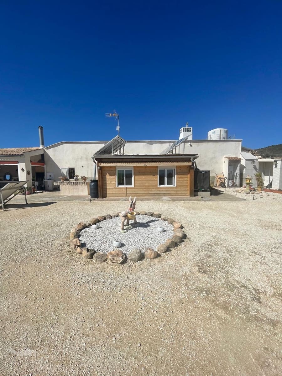 3 chambre Maison Troglodyte à vendre à Pinoso avec piscine - 135 995 € (Ref: 9749404)