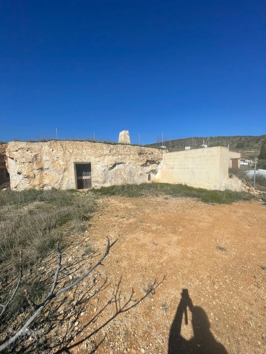 3 chambre Maison Troglodyte à vendre à Pinoso avec piscine - 135 995 € (Ref: 9749404)