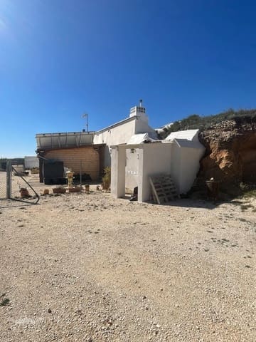 3 chambre Maison Troglodyte à vendre à Pinoso avec piscine - 135 995 € (Ref: 9749404)