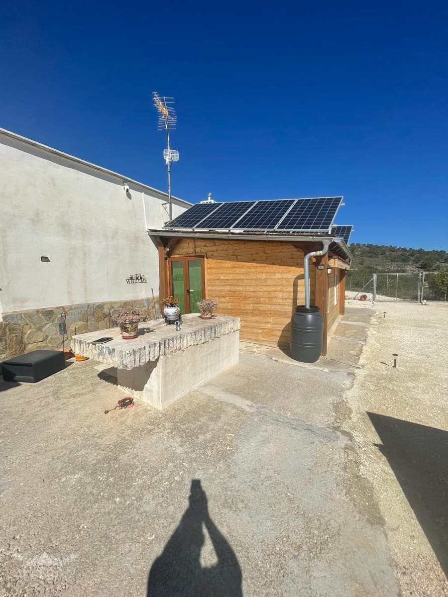 3 chambre Maison Troglodyte à vendre à Pinoso avec piscine - 135 995 € (Ref: 9749404)