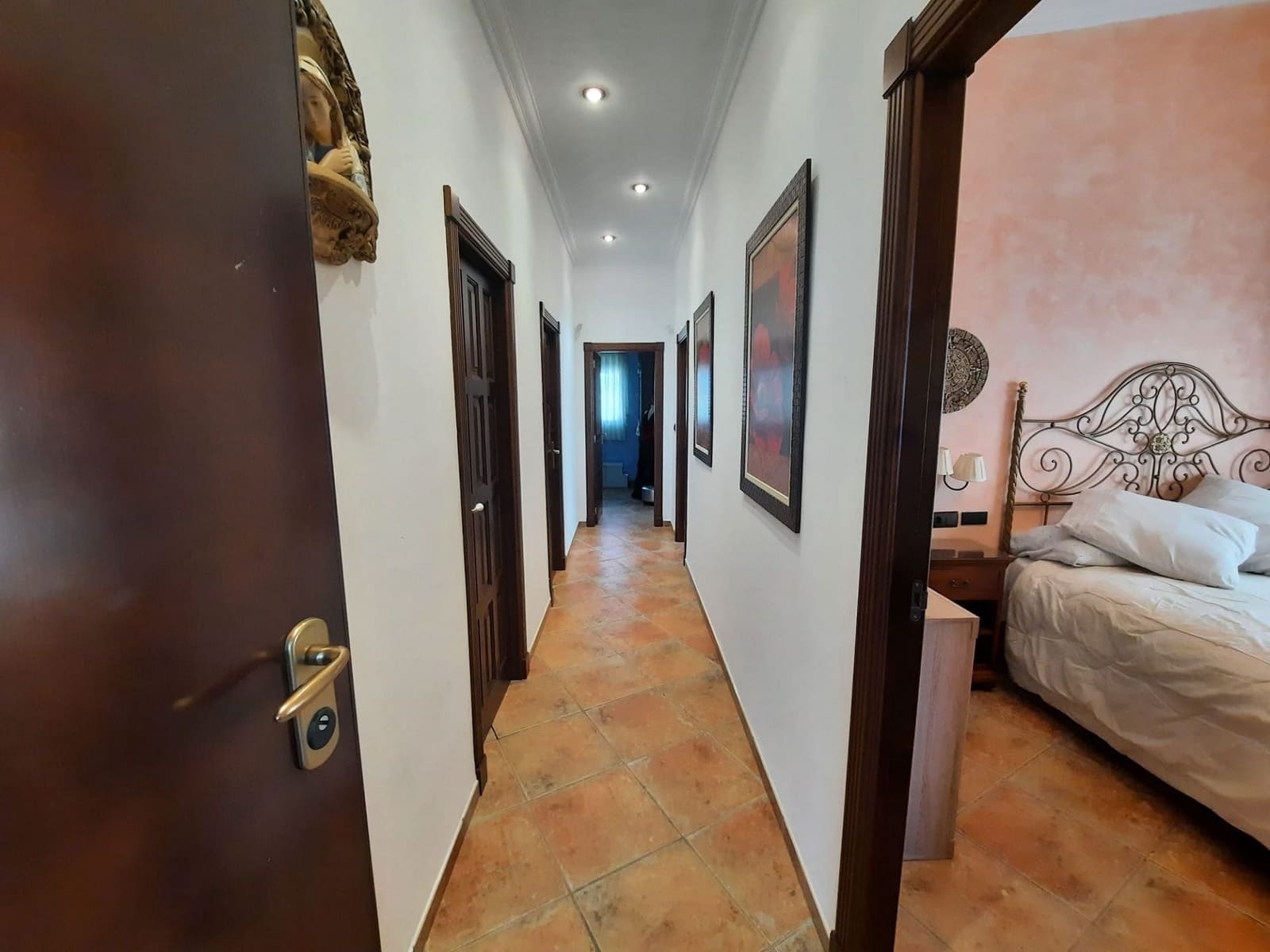 6 slaapkamer Villa te koop in Sax met zwembad garage - € 448.000 (Ref: 9749405)