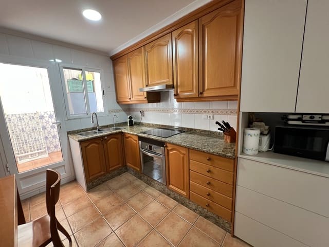 3 quarto Casa em Banda para venda em Hondón de las Nieves com piscina garagem - 171 000 € (Ref: 9749406)