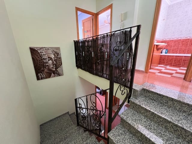 3 quarto Casa em Banda para venda em Hondón de las Nieves com piscina garagem - 171 000 € (Ref: 9749406)