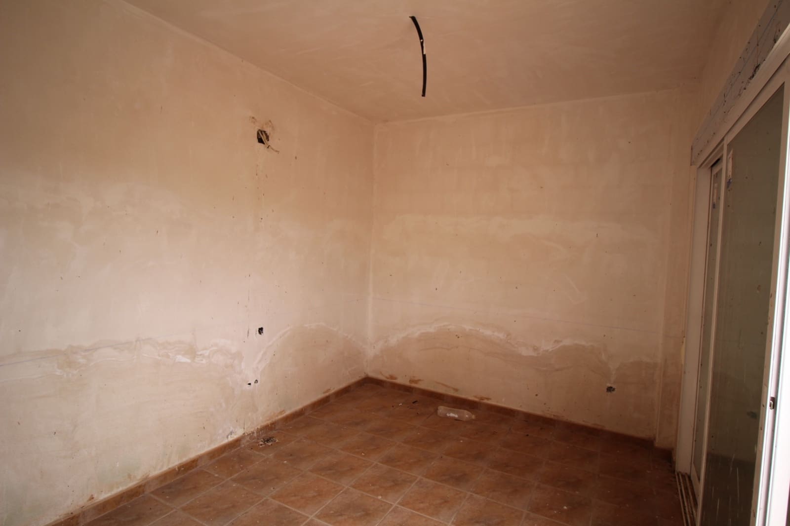 3 bedroom Villa for sale in Fortuna with pool - € 139,900 (Ref: 9749413)