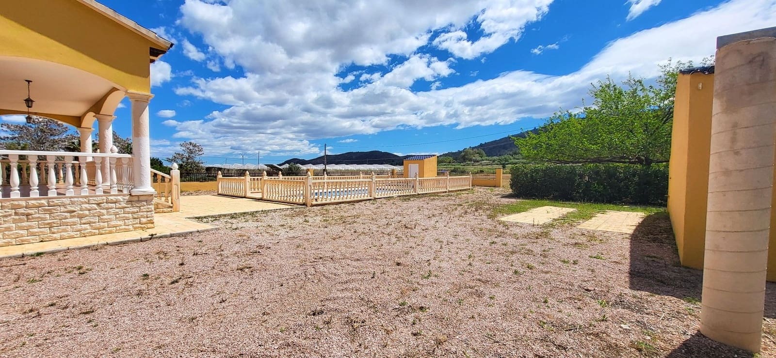 4 soveværelse Villa til salg i La Romana med swimmingpool garage - € 345.000 (Ref: 9772475)