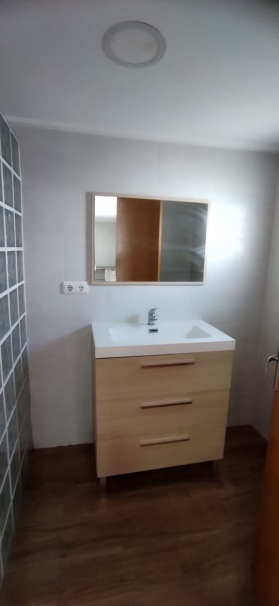 Casa de 3 habitaciones en Casas del Senor en venta con piscina garaje - 98.000 € (Ref: 9789810)