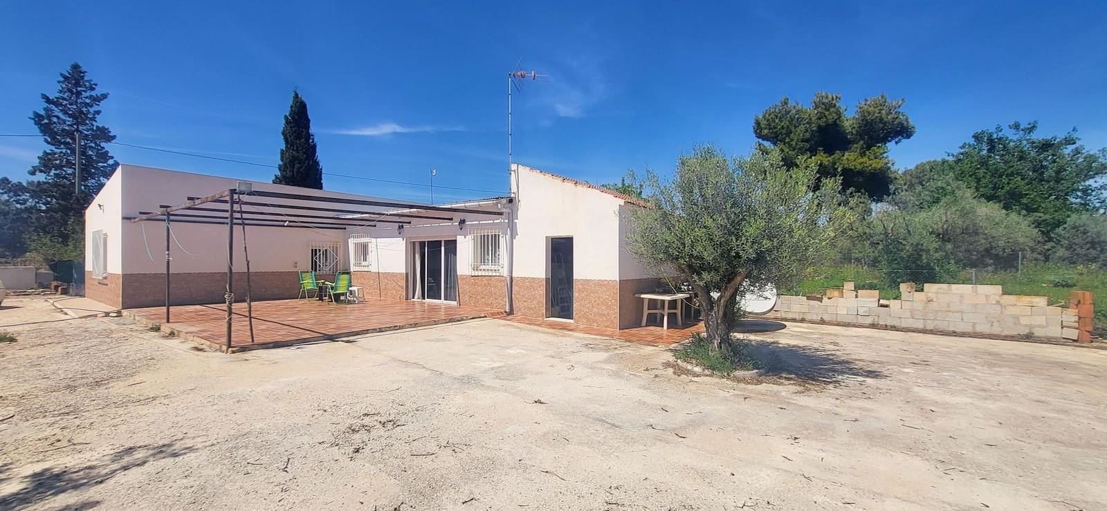 3 chambre Villa/Maison à vendre à La Romana avec piscine - 279 999 € (Ref: 9795394)