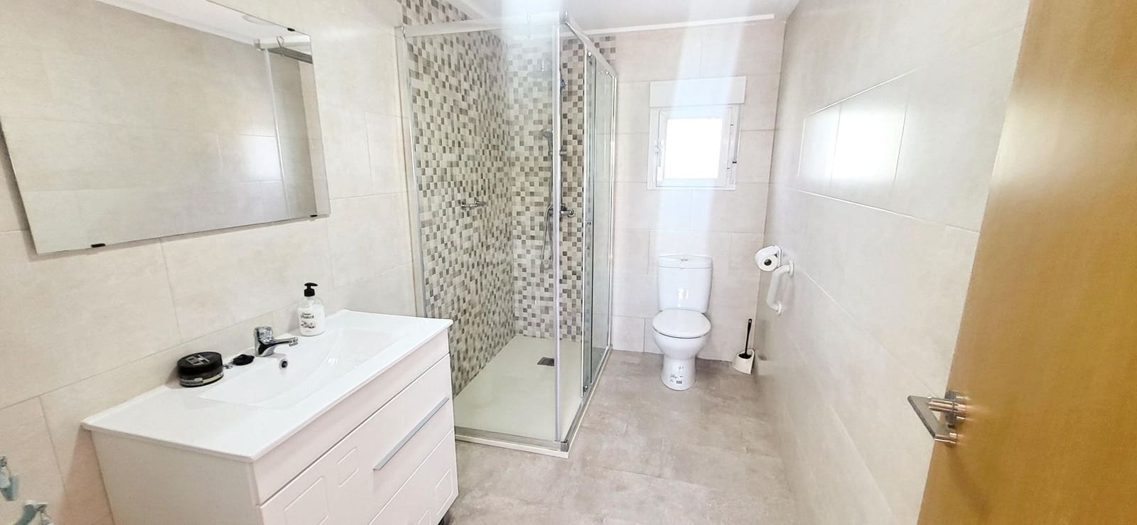 3 chambre Villa/Maison à vendre à La Romana avec piscine - 279 999 € (Ref: 9795394)