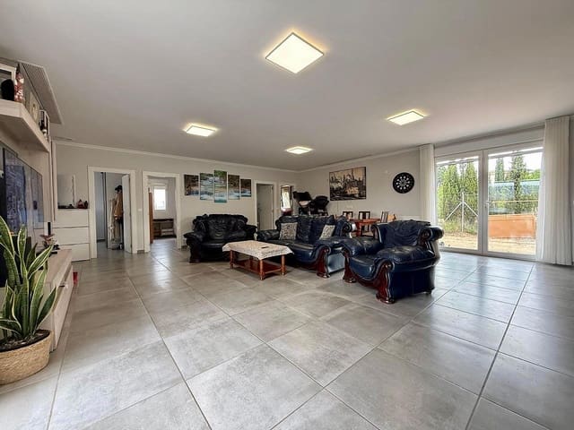 4 sypialnia Willa na sprzedaż w Lel, Pinoso z basenem - 420 000 € (Ref: 9827417)
