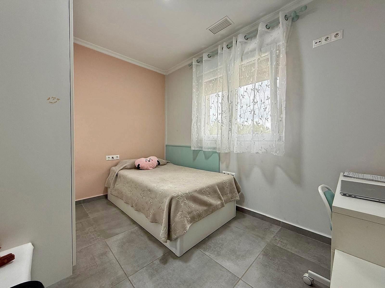 4 bedroom Villa for sale in Lel with pool - € 420,000 (Ref: 9827417)
