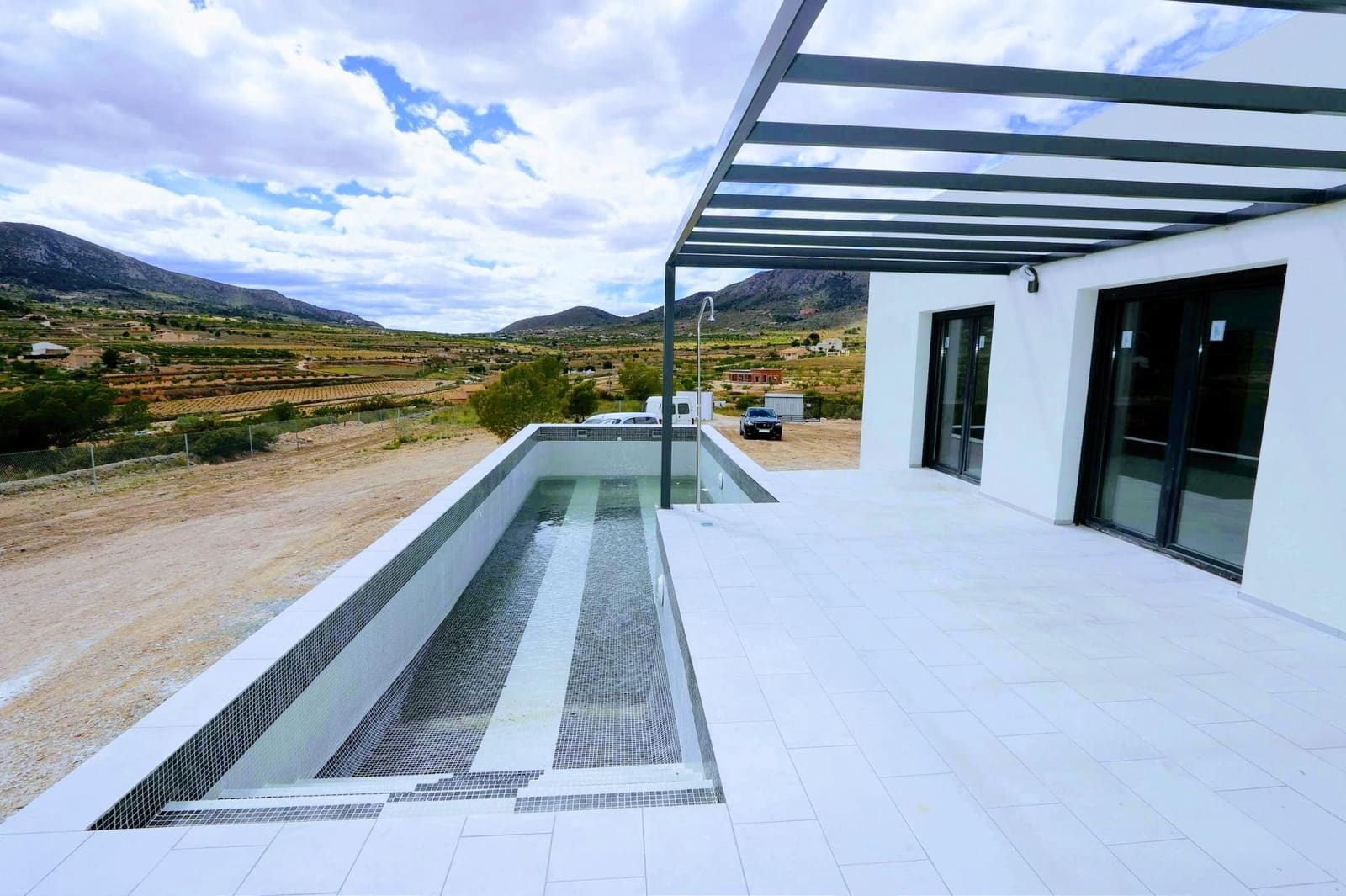 4 bedroom Villa for sale in Aspe with pool - € 310,924 (Ref: 9850184)