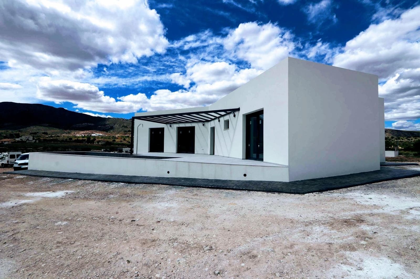 4 bedroom Villa for sale in Aspe with pool - € 310,924 (Ref: 9850184)