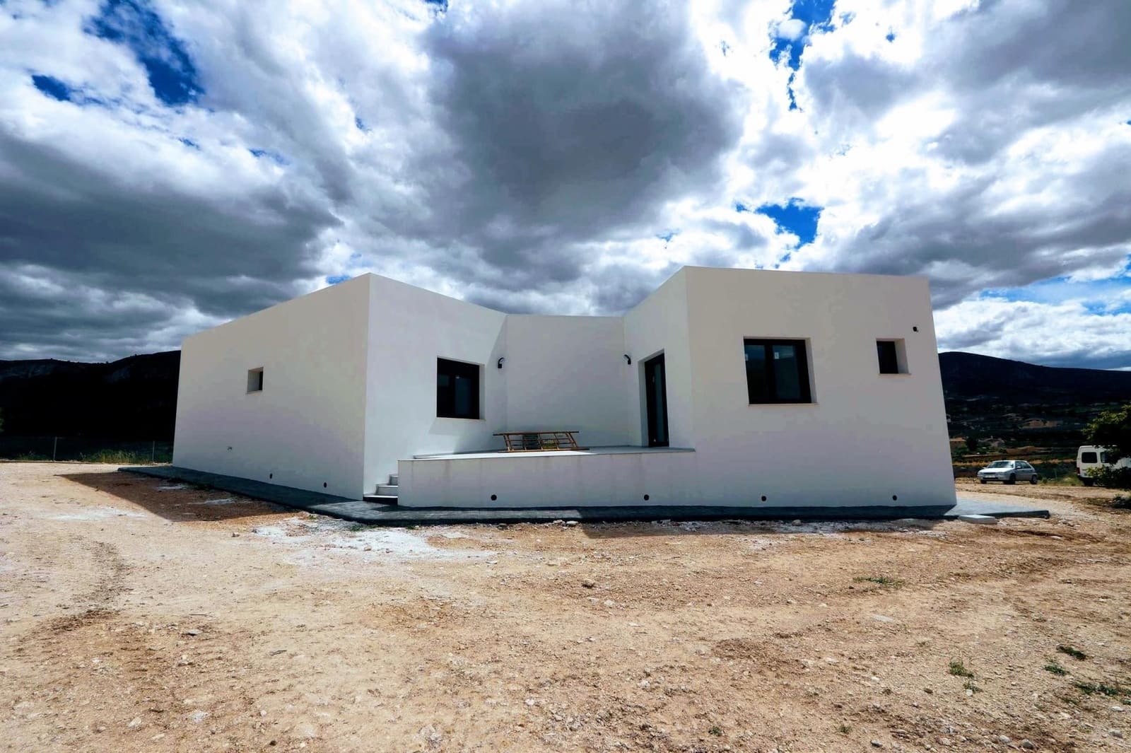 4 bedroom Villa for sale in Aspe with pool - € 310,924 (Ref: 9850184)