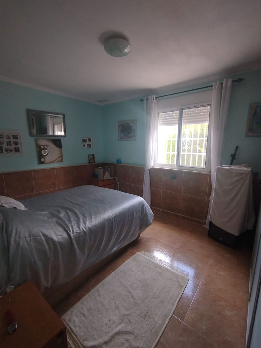 3 bedroom Villa for sale in La Romana with pool - € 290,000 (Ref: 9850186)