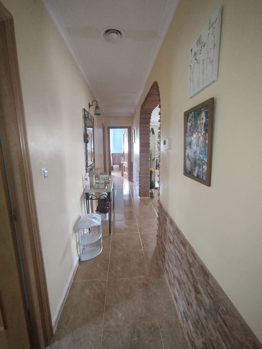 3 bedroom Villa for sale in La Romana with pool - € 290,000 (Ref: 9850186)