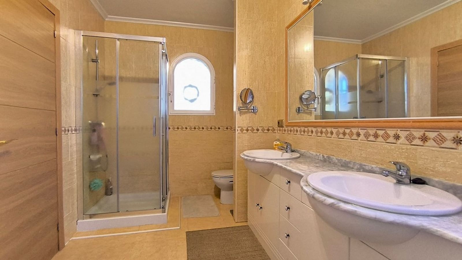 3 slaapkamer Halfvrijstaande villa te koop in Ciudad Quesada met zwembad - € 220.000 (Ref: 9850422)