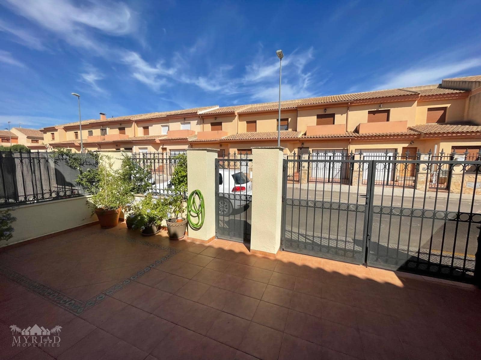 4 soveværelse Byhus til salg i Pinoso med swimmingpool - € 195.000 (Ref: 9858749)