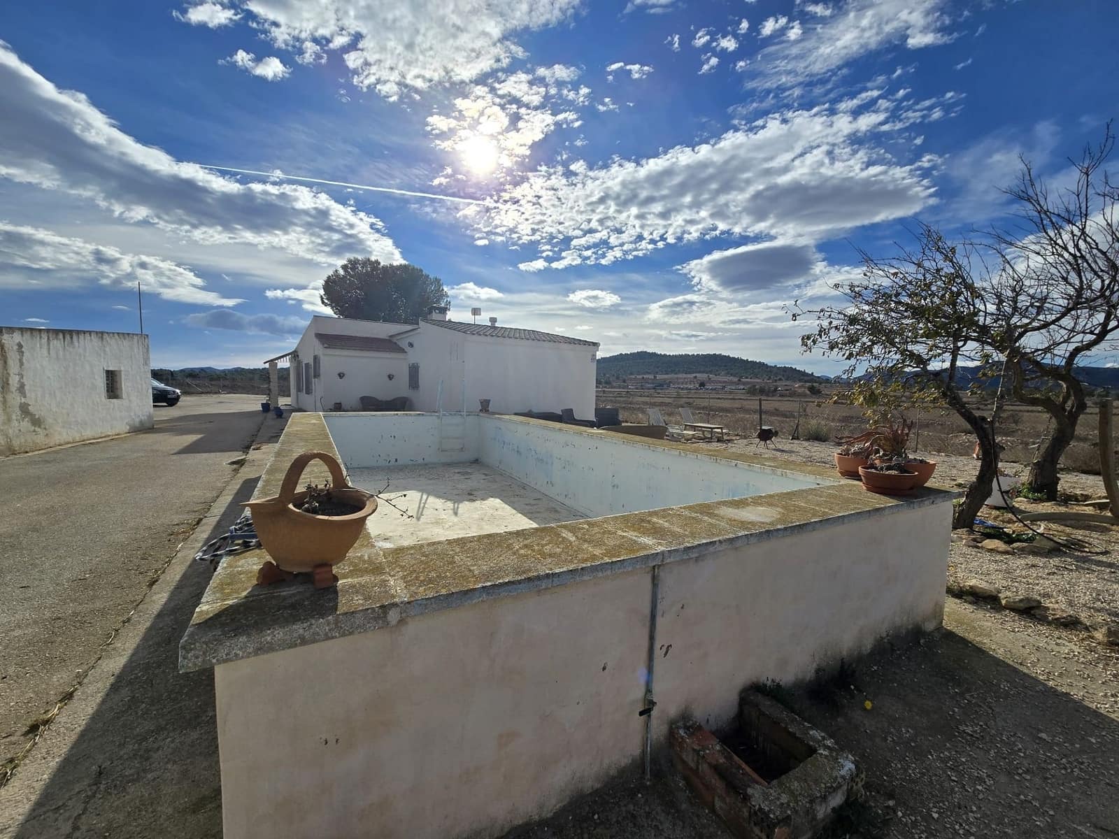 Chalet de 3 habitaciones en Monóvar / Monóver en venta con piscina garaje - 200.000 € (Ref: 9858753)