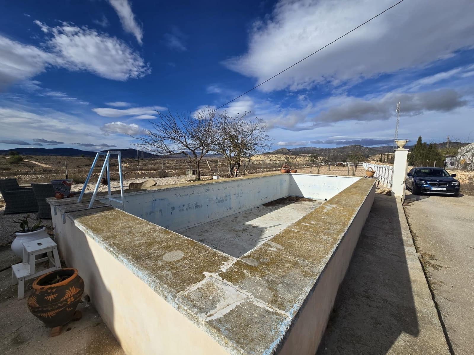Chalet de 3 habitaciones en Monóvar / Monóver en venta con piscina garaje - 200.000 € (Ref: 9858753)