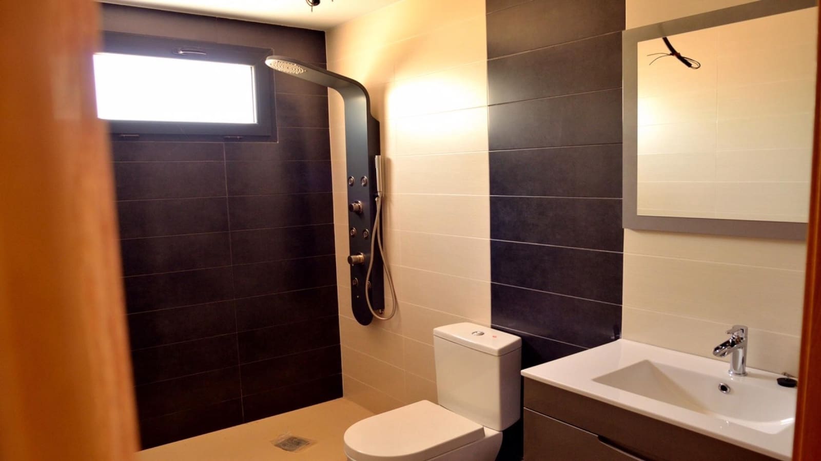 Chalet de 4 habitaciones en Hondón de las Nieves en venta con piscina - 310.924 € (Ref: 9858754)