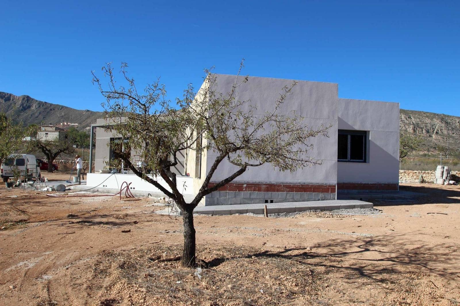 Chalet de 4 habitaciones en Hondón de las Nieves en venta con piscina - 310.924 € (Ref: 9858754)