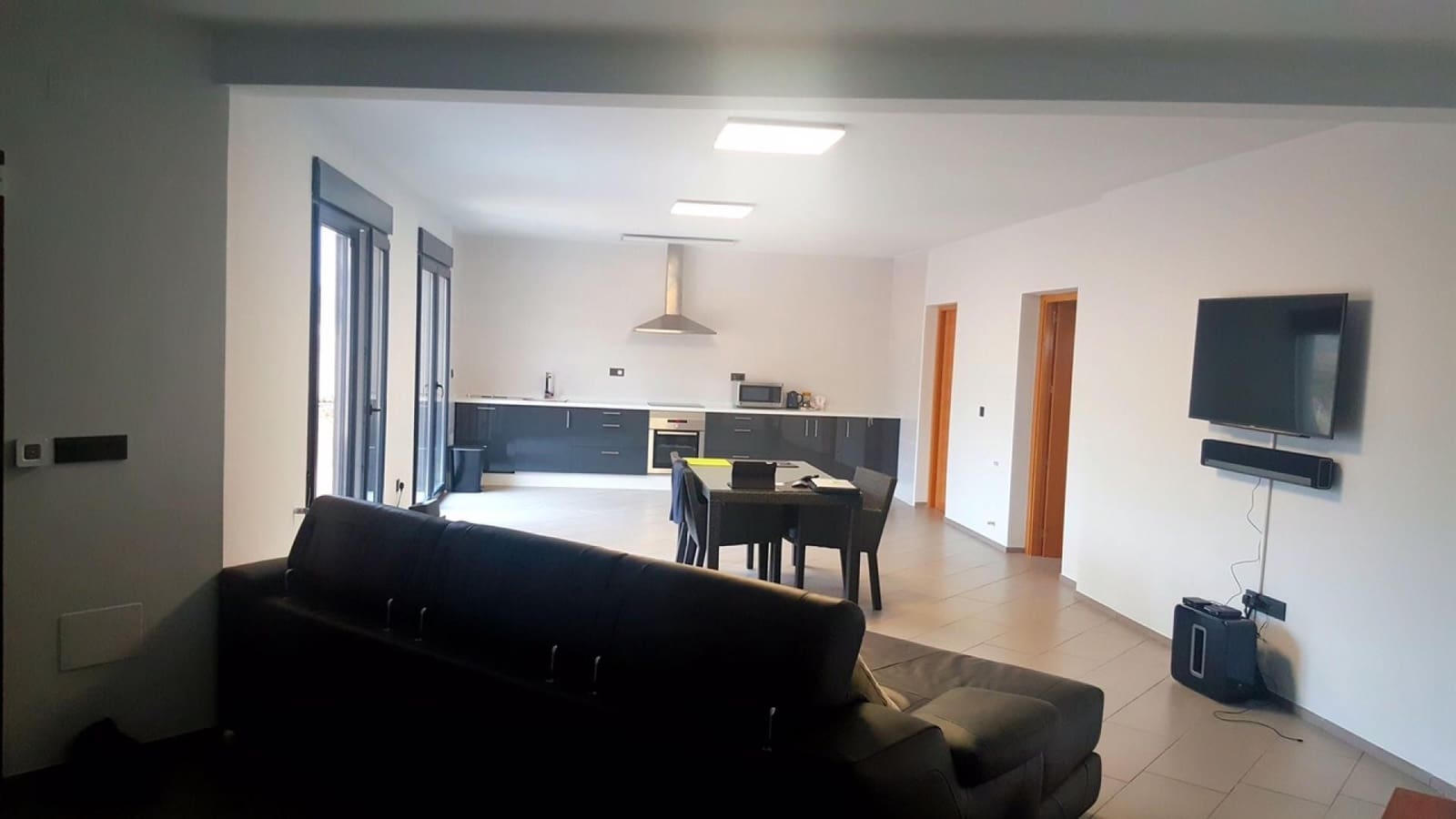Chalet de 4 habitaciones en Hondón de las Nieves en venta con piscina - 310.924 € (Ref: 9858754)