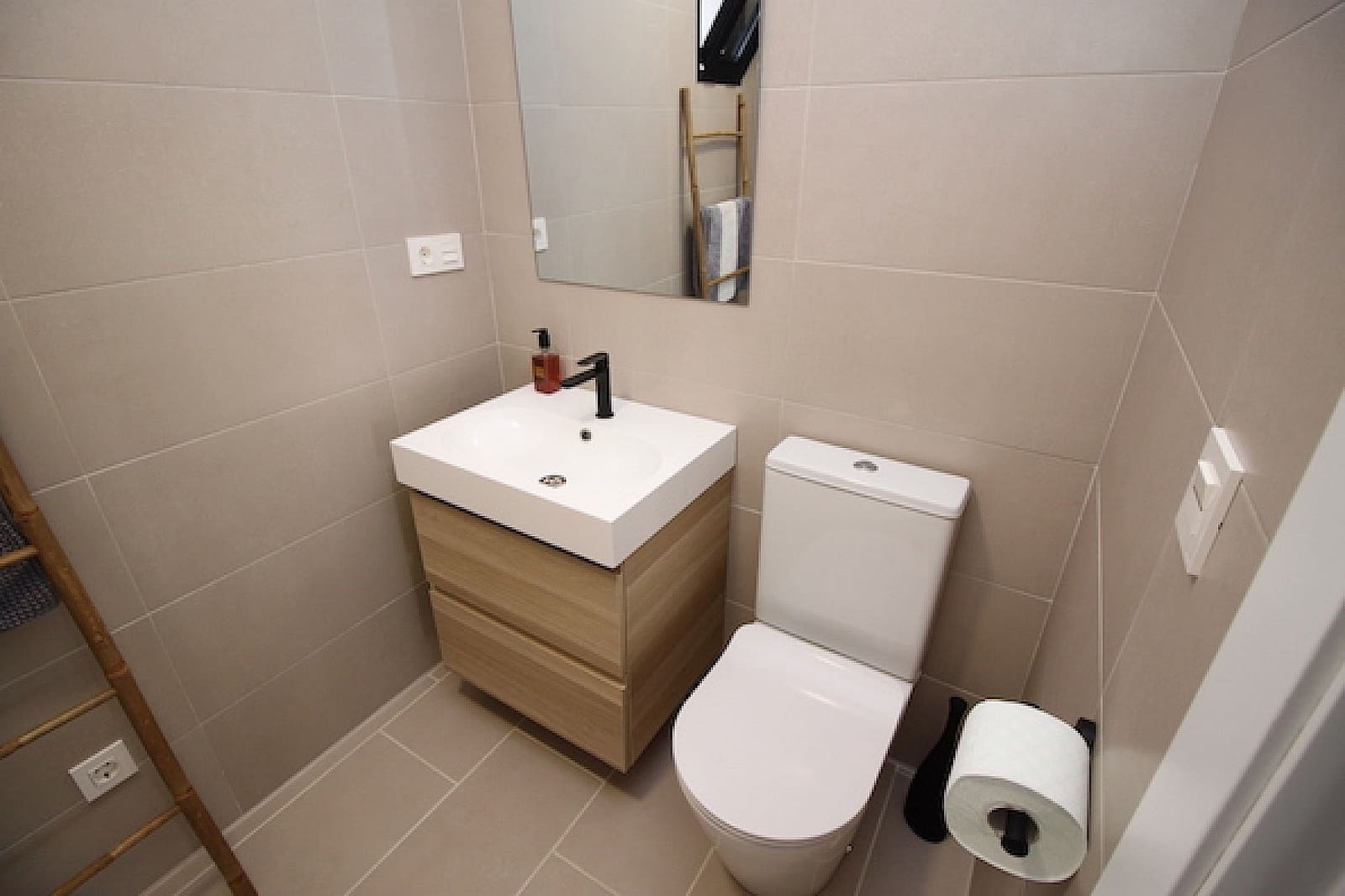 3 sypialnia Willa na sprzedaż w Aspe z basenem - 375 670 € (Ref: 9858755)