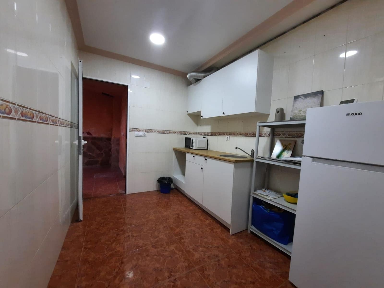 2 bedroom Townhouse for sale in Salinas with pool garage - € 99,900 (Ref: 9858758)