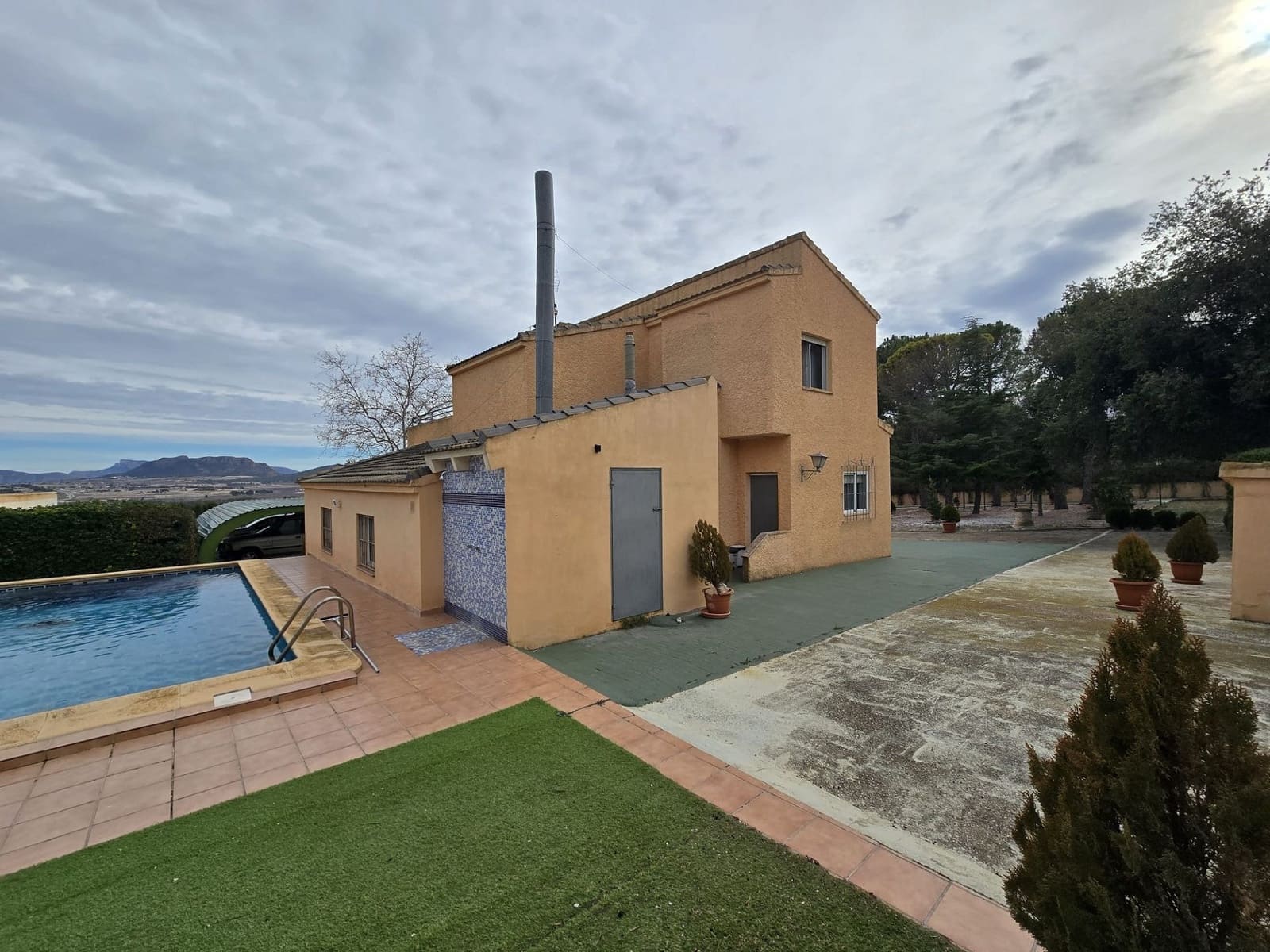 4 bedroom Finca/Country House for sale in Salinas with pool garage - € 470,000 (Ref: 9858759)