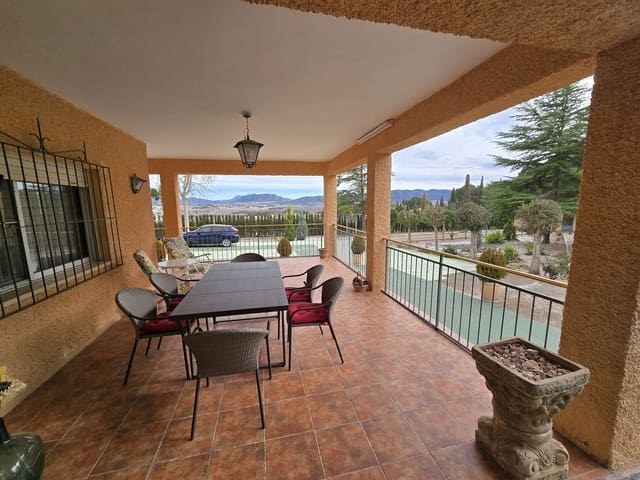 4 bedroom Finca/Country House for sale in Salinas with pool garage - € 470,000 (Ref: 9858759)