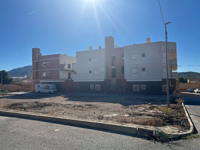 Mark till salu i Hondón de los Frailes - 115 000 € (Ref: 9858767)