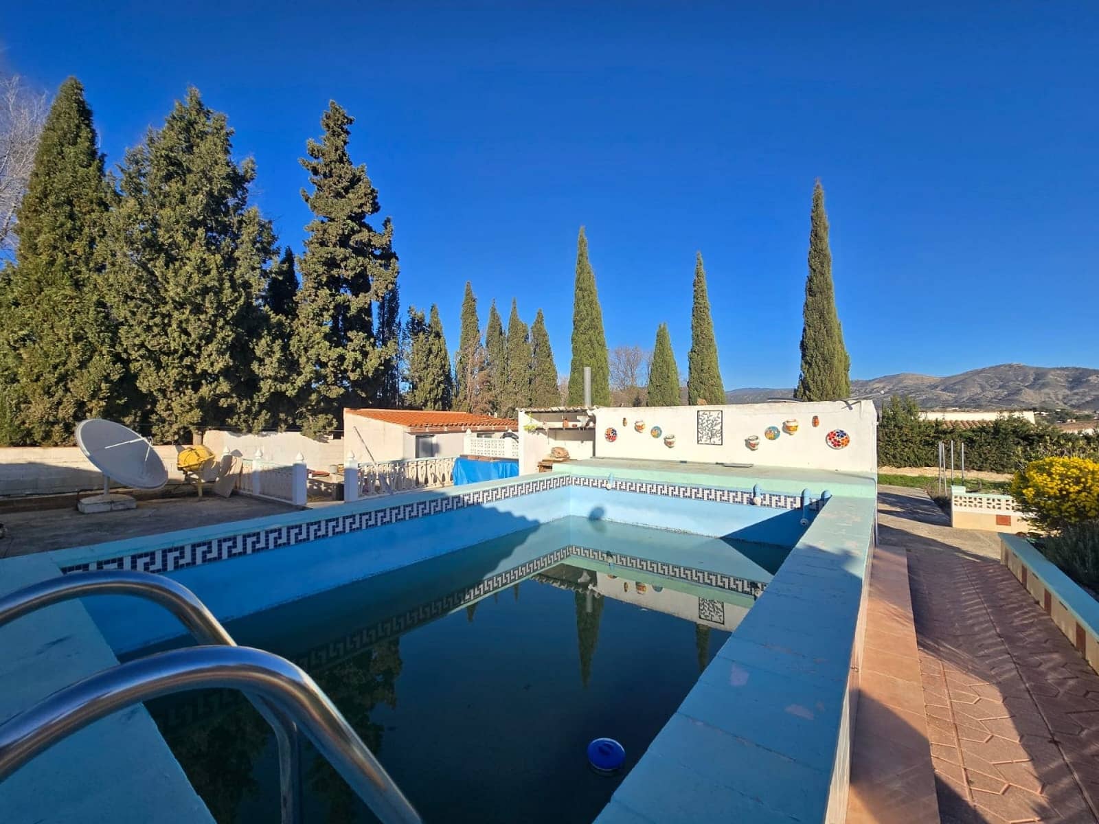 3 soverom Villa til salgs i Sax med svømmebasseng - € 225 000 (Ref: 9858770)