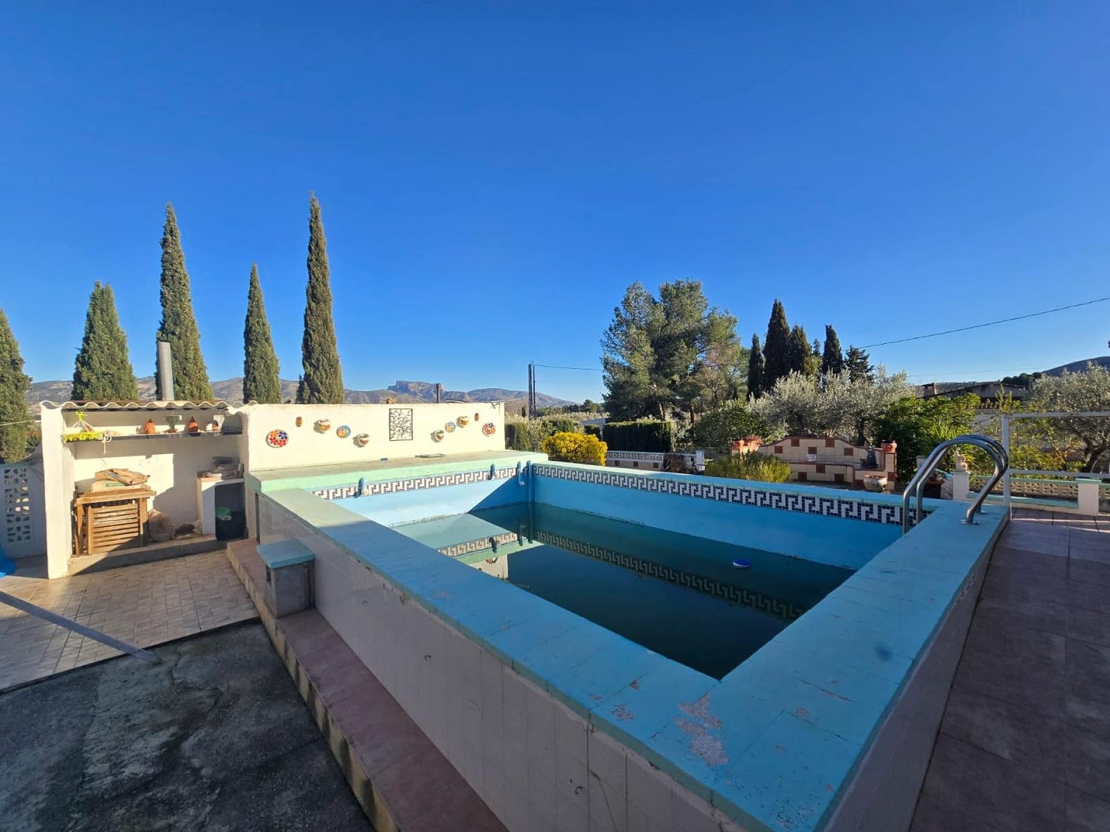 3 soverom Villa til salgs i Sax med svømmebasseng - € 225 000 (Ref: 9858770)