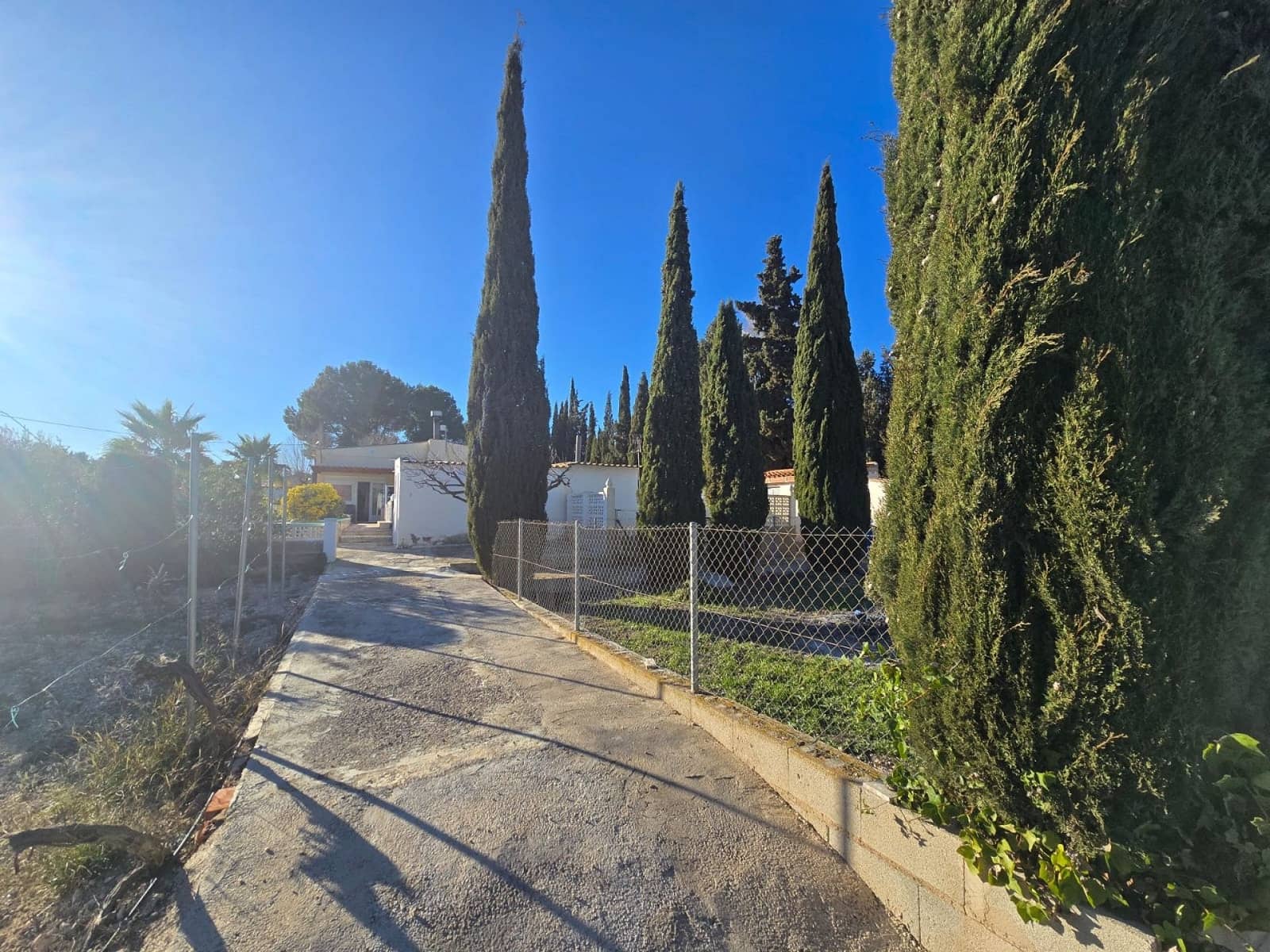 3 soverom Villa til salgs i Sax med svømmebasseng - € 225 000 (Ref: 9858770)