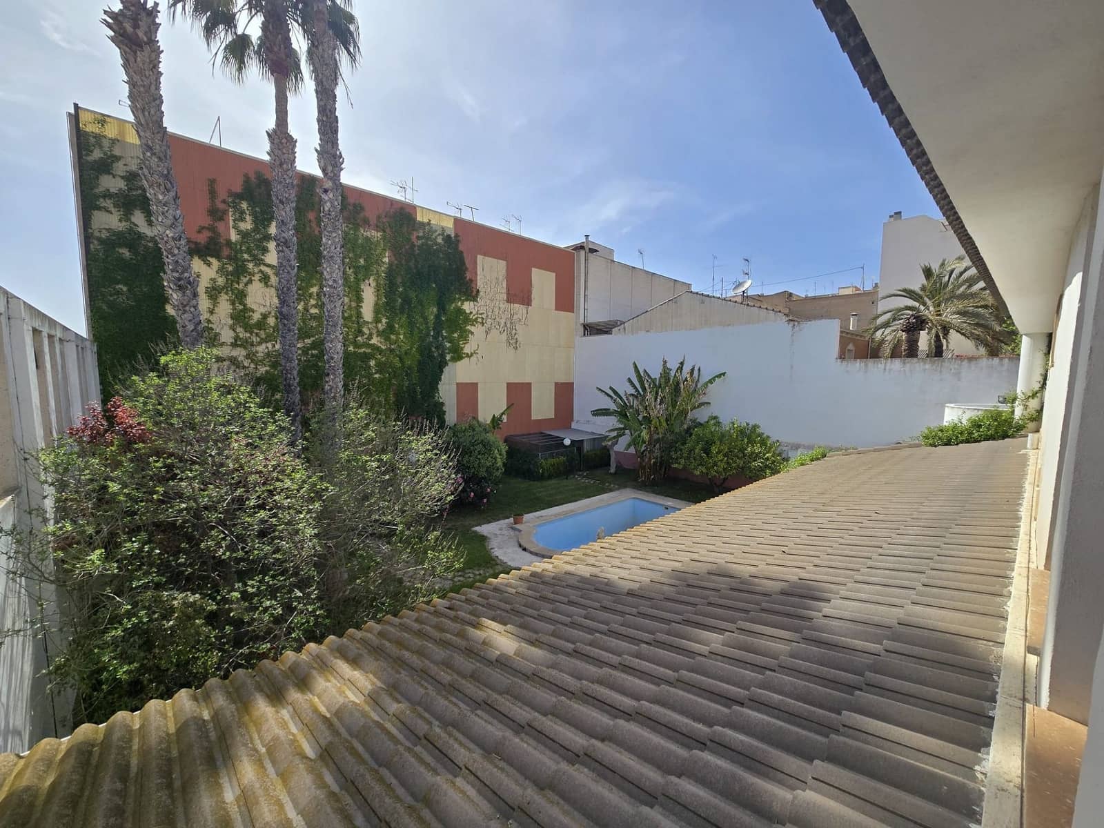 6 soverom Villa til salgs i Sax med svømmebasseng garasje - € 575 000 (Ref: 9858774)