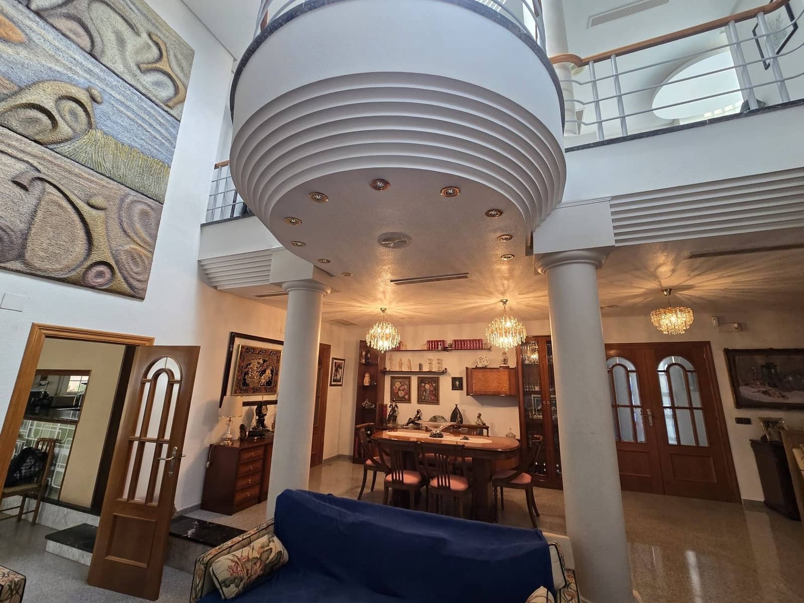 6 soverom Villa til salgs i Sax med svømmebasseng garasje - € 575 000 (Ref: 9858774)