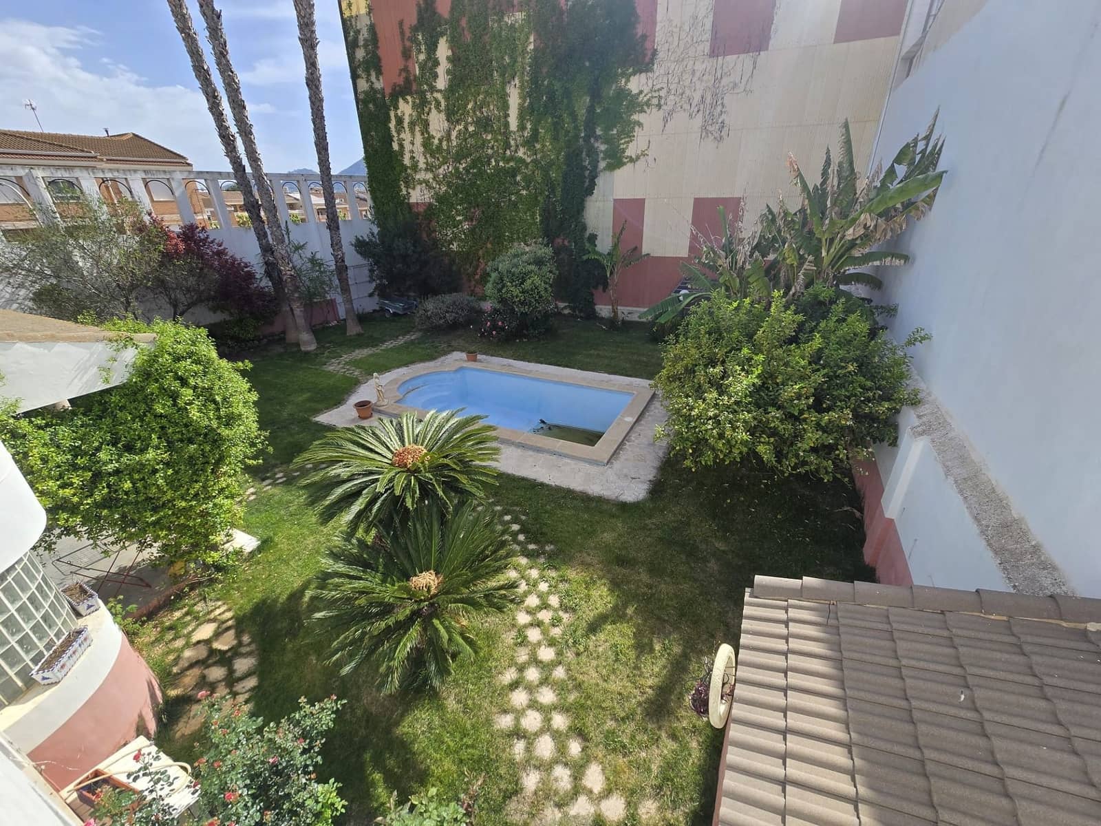 6 soverom Villa til salgs i Sax med svømmebasseng garasje - € 575 000 (Ref: 9858774)