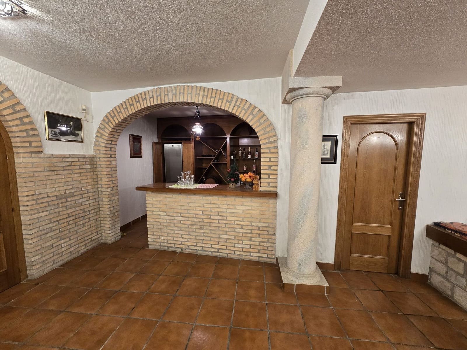 6 soverom Villa til salgs i Sax med svømmebasseng garasje - € 575 000 (Ref: 9858774)