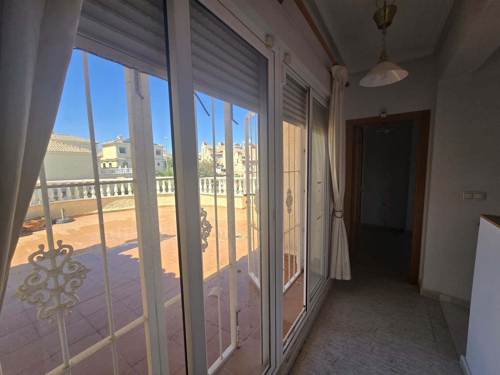 5 soverom Villa til salgs i Monforte del Cid med svømmebasseng - € 349 995 (Ref: 9858778)