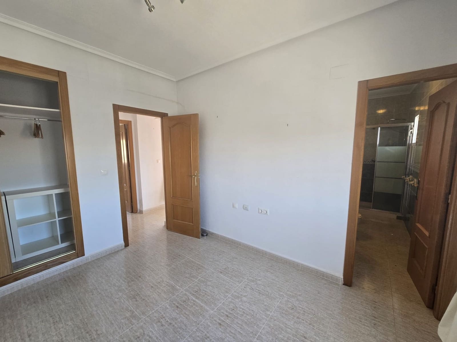 5 soverom Villa til salgs i Monforte del Cid med svømmebasseng - € 349 995 (Ref: 9858778)