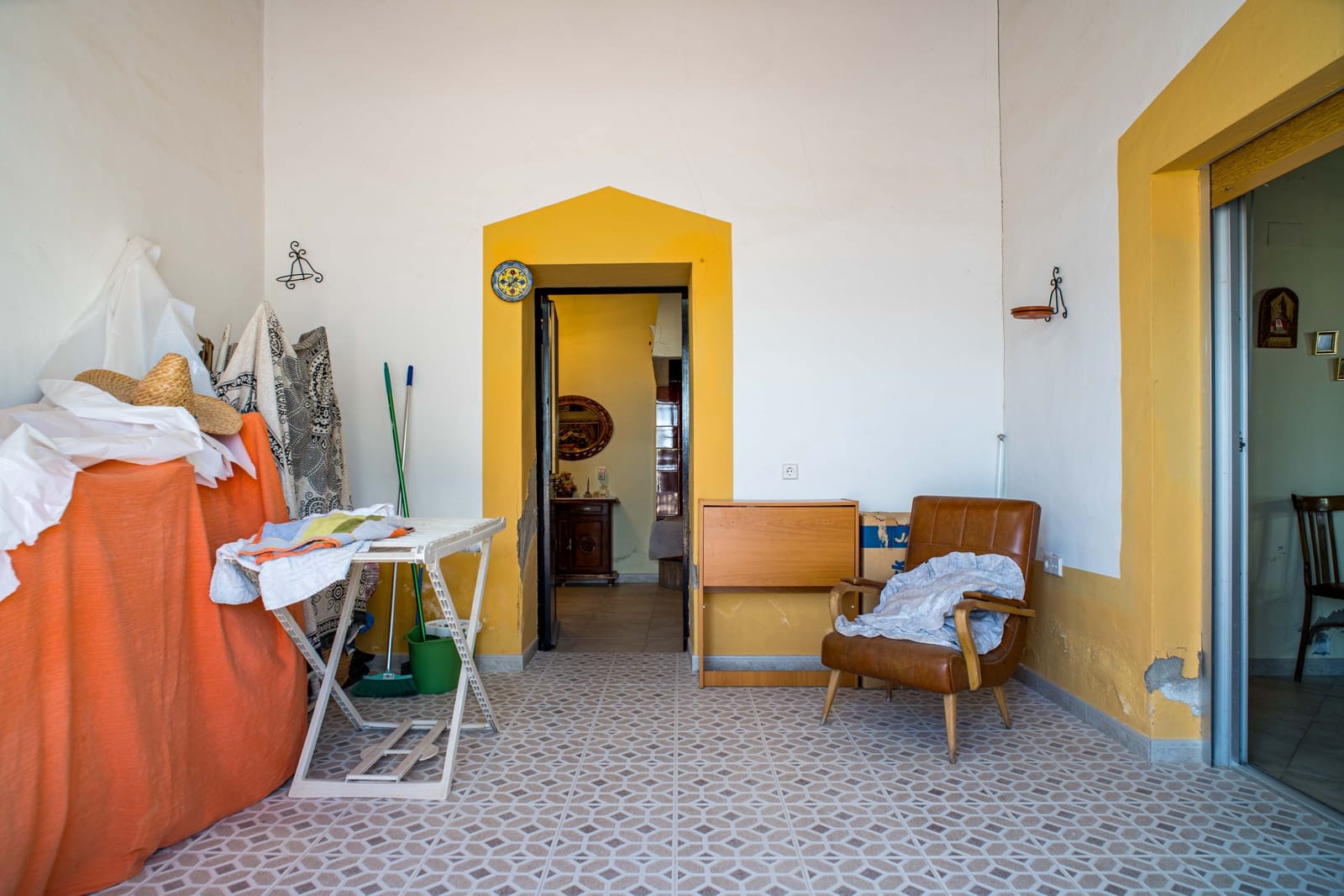 8 bedroom Finca/Country House for sale in Raspay with pool - € 300,000 (Ref: 9858784)