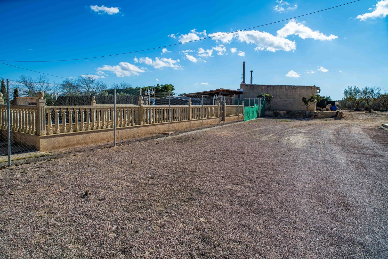 8 bedroom Finca/Country House for sale in Raspay with pool - € 300,000 (Ref: 9858784)