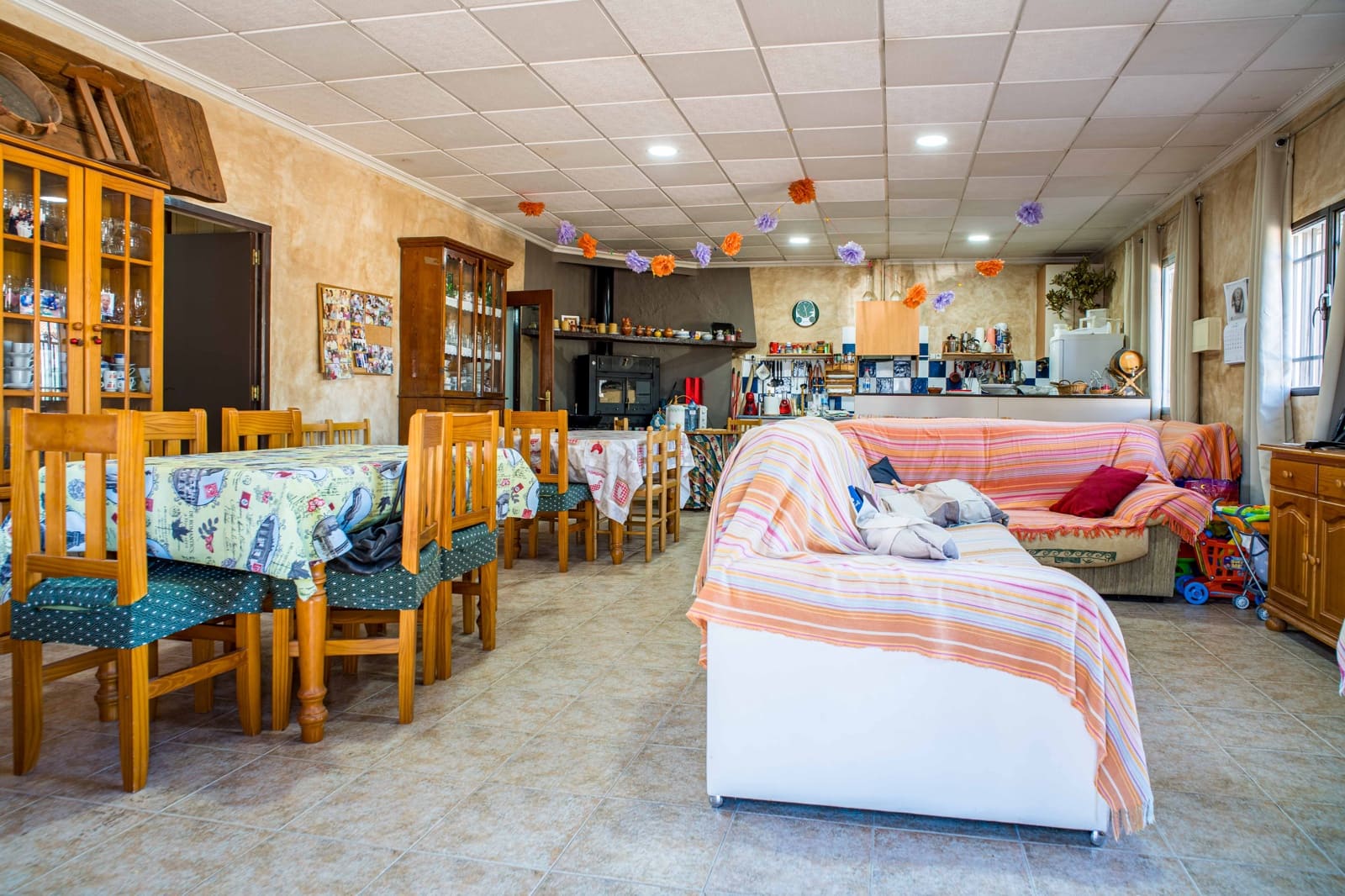 8 bedroom Finca/Country House for sale in Raspay with pool - € 300,000 (Ref: 9858784)