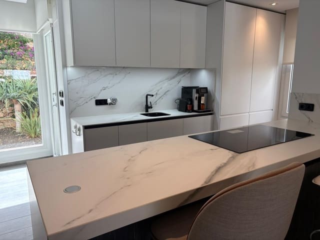 2 slaapkamer Villa te koop in Algorfa met zwembad - € 610.000 (Ref: 9858786)