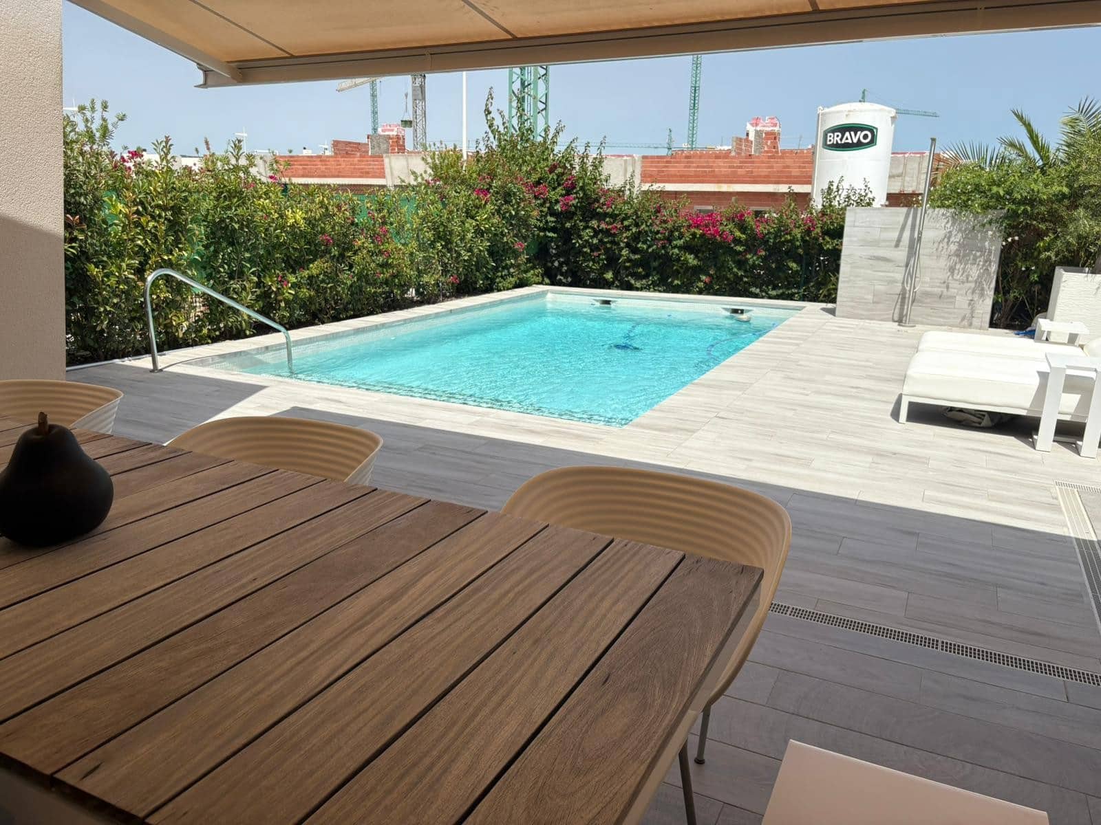 2 slaapkamer Villa te koop in Algorfa met zwembad - € 610.000 (Ref: 9858786)