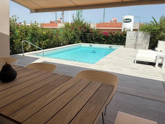 2 slaapkamer Villa te koop in Algorfa met zwembad - € 610.000 (Ref: 9858786)