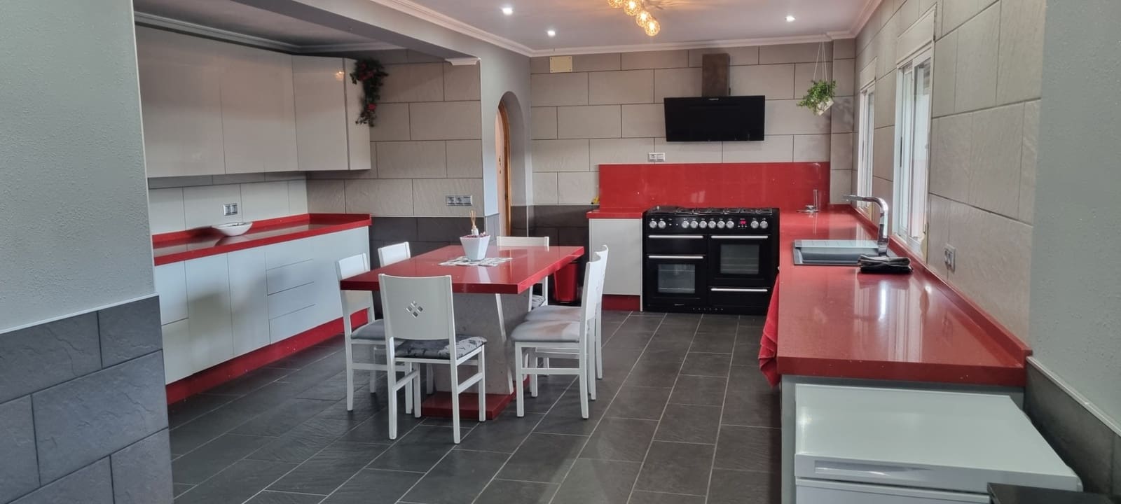 6 soverom Villa til salgs i Hondon de los Frailes med svømmebasseng garasje - € 595 000 (Ref: 9858791)