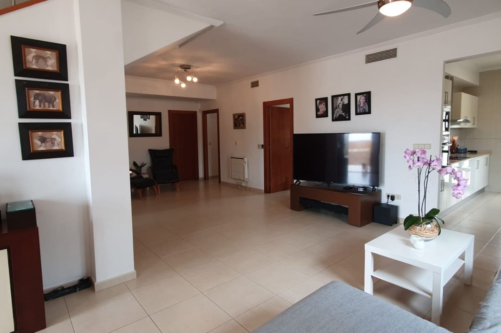 Chalet de 4 habitaciones en Ciudad Quesada en venta con piscina - 470.000 € (Ref: 9858797)