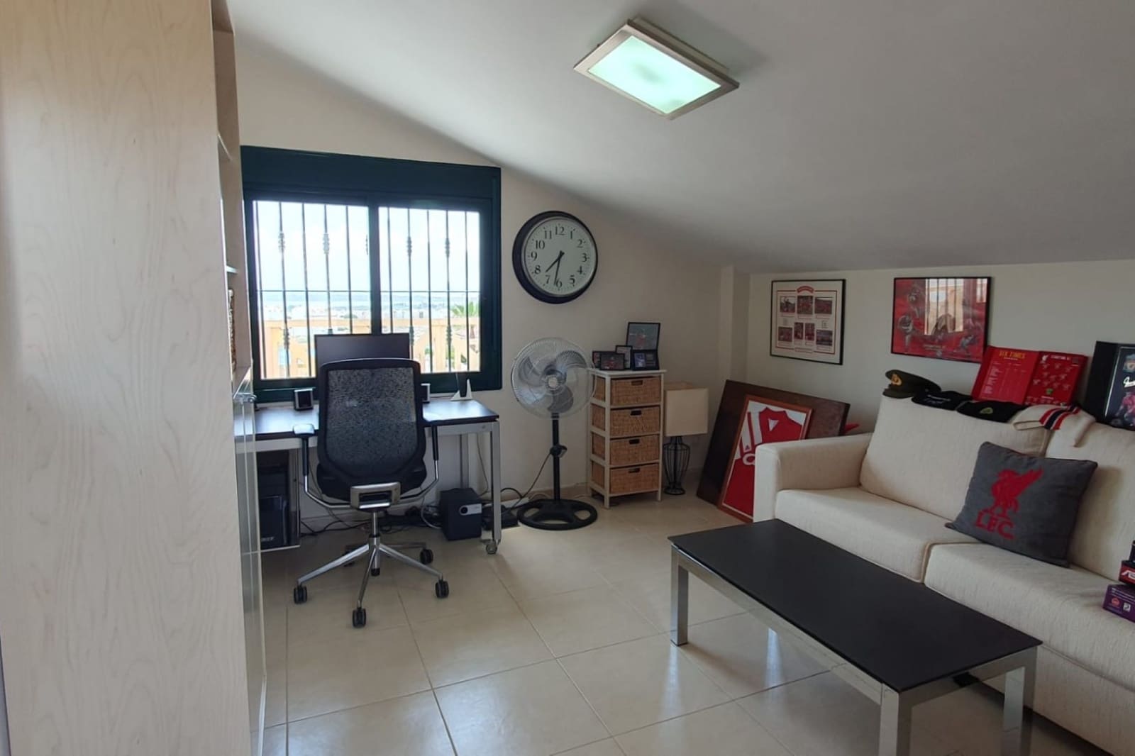 Chalet de 4 habitaciones en Ciudad Quesada en venta con piscina - 470.000 € (Ref: 9858797)